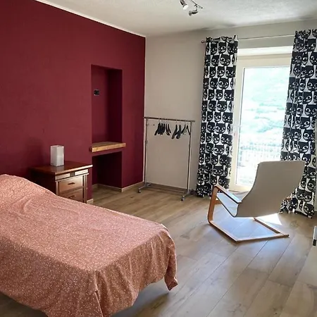 Maison Sur La Colline Apartment Aosta